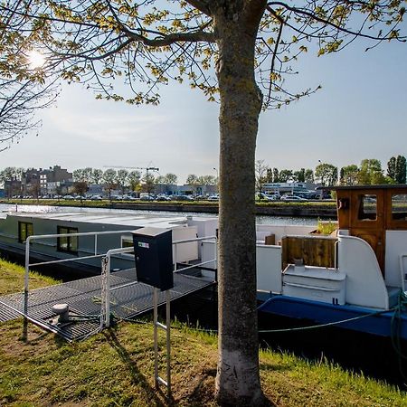 Houseboat Jana - With Sauna And Terrace Hotel Bruges Exterior photo