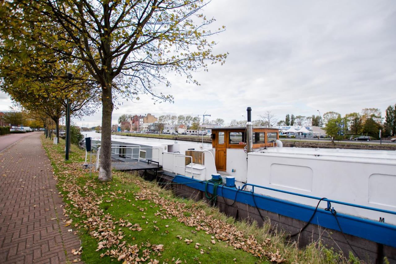 Houseboat Jana - With Sauna And Terrace Hotel Bruges Exterior photo
